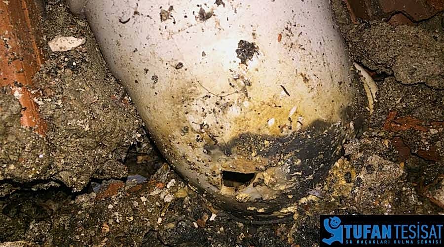 Atık Su Gideri Su Akıtıyor